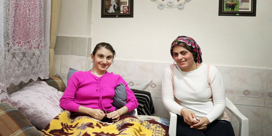 Sağlık Bakanlığı skolyoz hastası kıza yardım elini uzattı