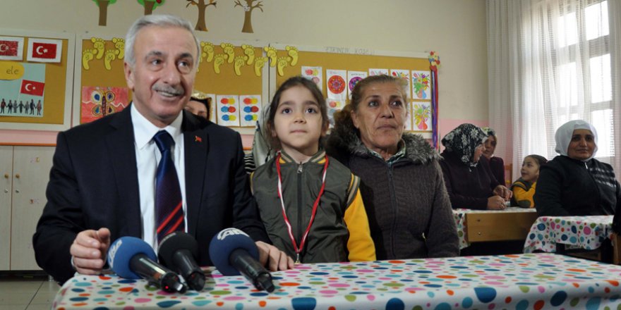 Kayseri'de okuma yazma kurslarına bin 200 kursiyer kaydoldu