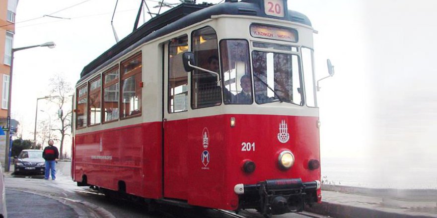 Kadıköy-Moda Nostaljik Tramvayı İBB'ye devredildi