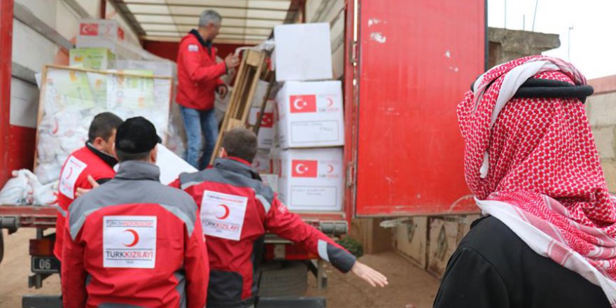 Türk Kızılayı'ndan Afrin kırsalına insani yardım