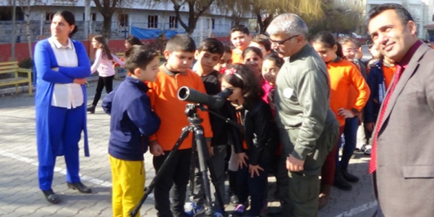 Iğdır'da teleskoplu eğitim