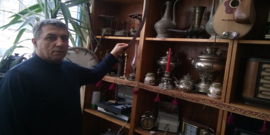 Bu muhtarlığa gelenler zamanda yolculuğa çıkıyor