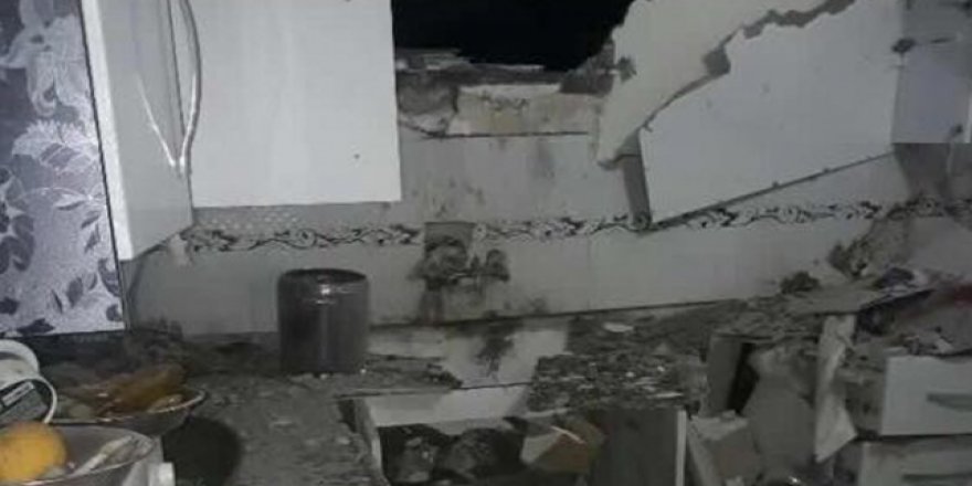 Kilis'te evin mutfağına roket isabet etti