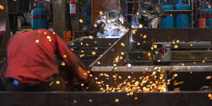 Taşeron işçilere kadroda takvim işliyor