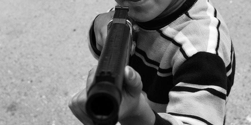 'Husiler çocukları zorla savaştırıyor'