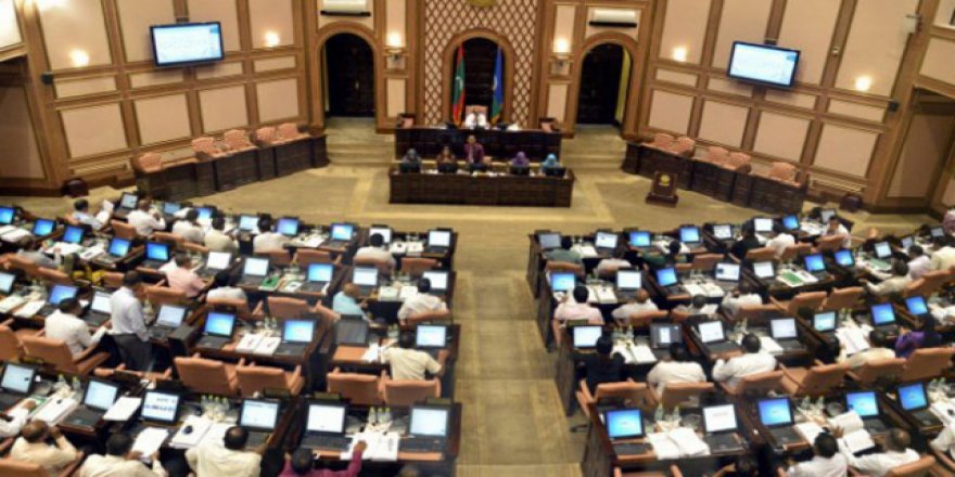 Maldivler'de olağanüstü hal 30 gün daha uzatıldı