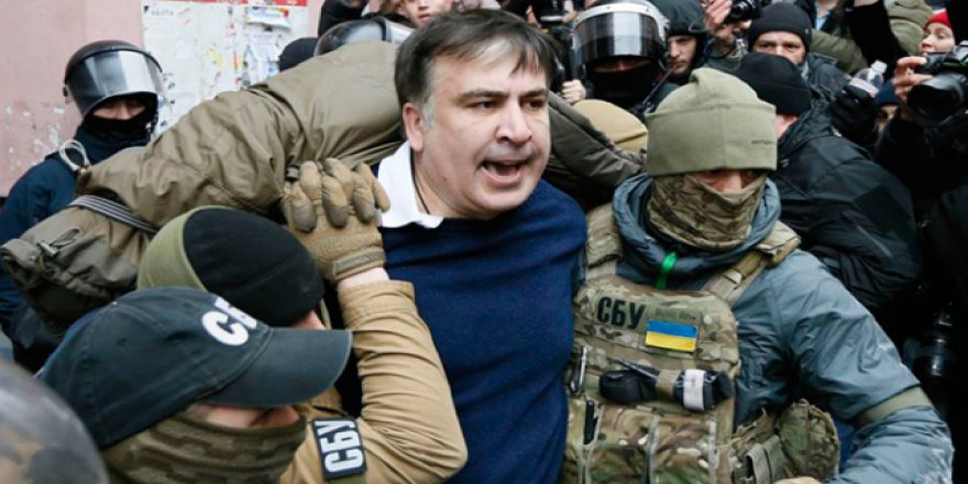 Saakaşvili'ye Ukrayna'ya giriş yasağı