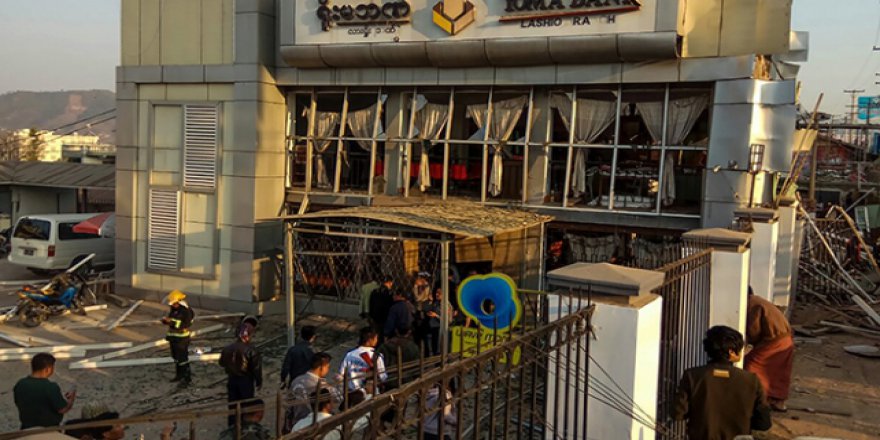 Myanmar'da bankada patlama