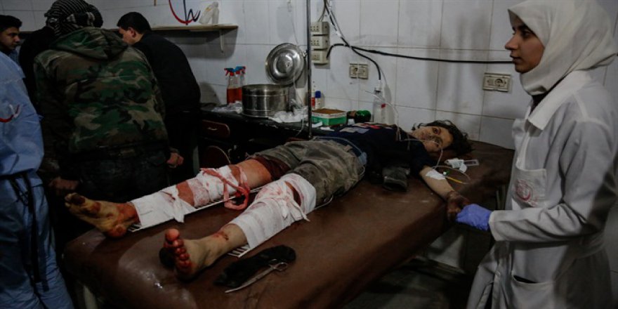 Esed Doğu Guta'ya ölüm yağdırıyor