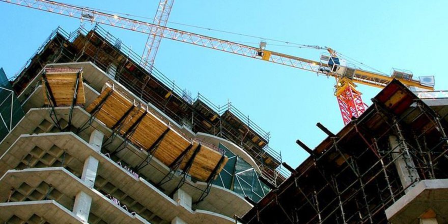 Ruhsata aykırı çalışan müteahhite yetki belgesi iptali