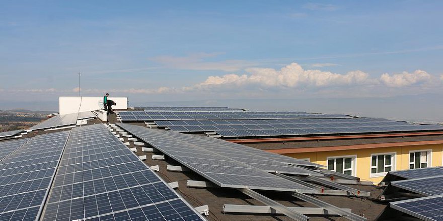 Güneş enerjisi okula gelir sağlayacak