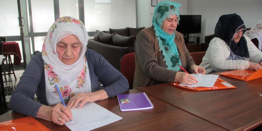 Okuma yazma isteği yaş dinlemedi