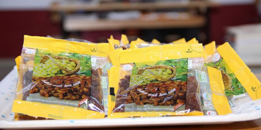 Okullara kuru üzüm dağıtımı son hızla devam edecek