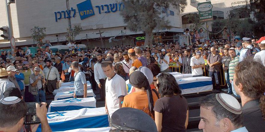 Yahudilerin mezarları Fililstin topraklarını işgal ediyor