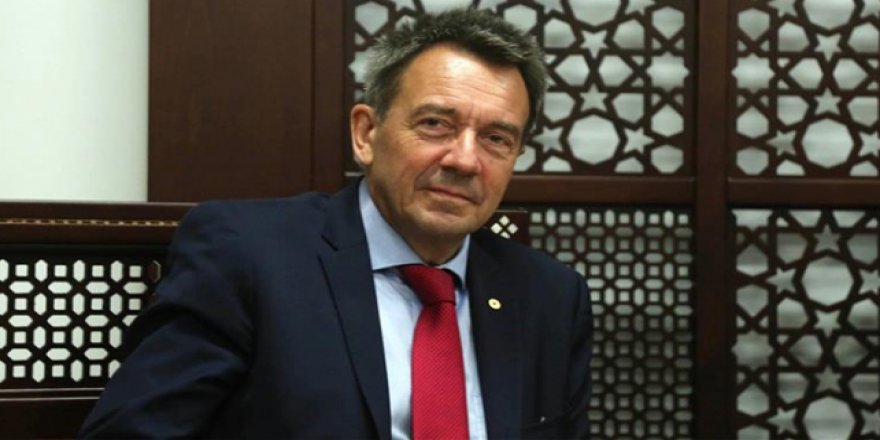 Kızılhaç, yabancı DEAŞ militanlarının ailelerine yardım ediyor