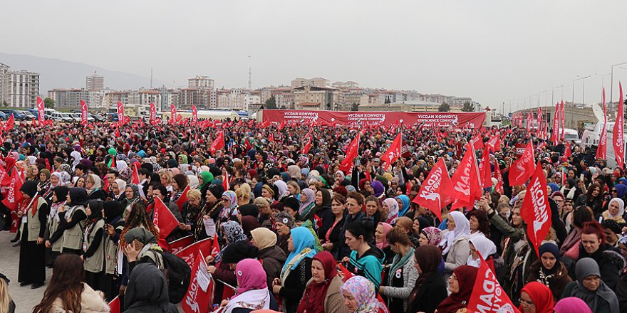 'Vicdan Konvoyu' Hatay'a ulaştı