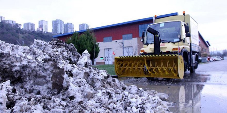 Yerli kar temizleme aracını taşıma karla test ettiler