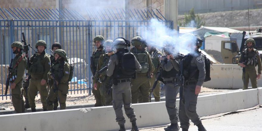 İsrail askerleri Filistinli bir genci katletti