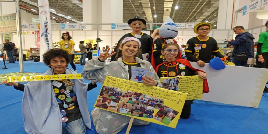 "Bilim Kahramanları" İzmir'de buluştu