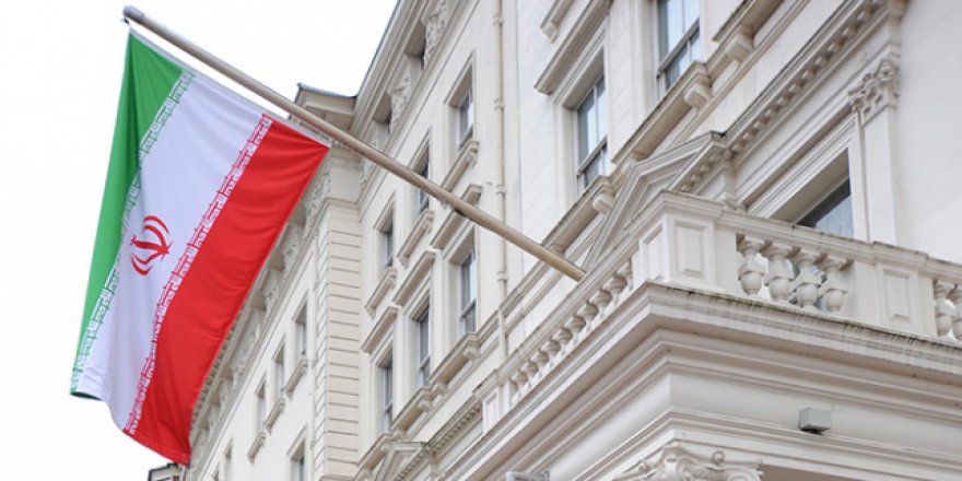 İran'dan İngiltere'ye 'bayrak' tepkisi
