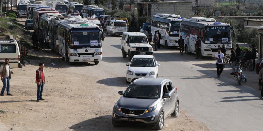 Esed'in kuşattığı Kadem'den bin 55 sivil tahliye edildi