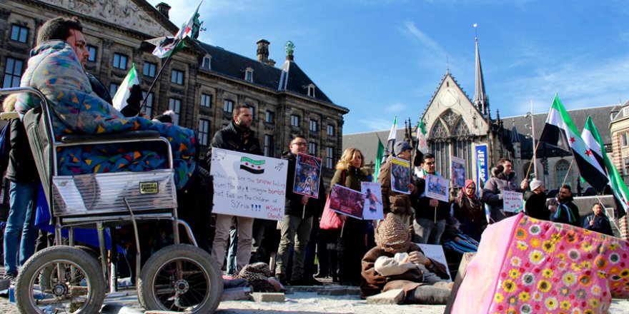 Amsterdam, Doğu Guta için sokaklara çıktı