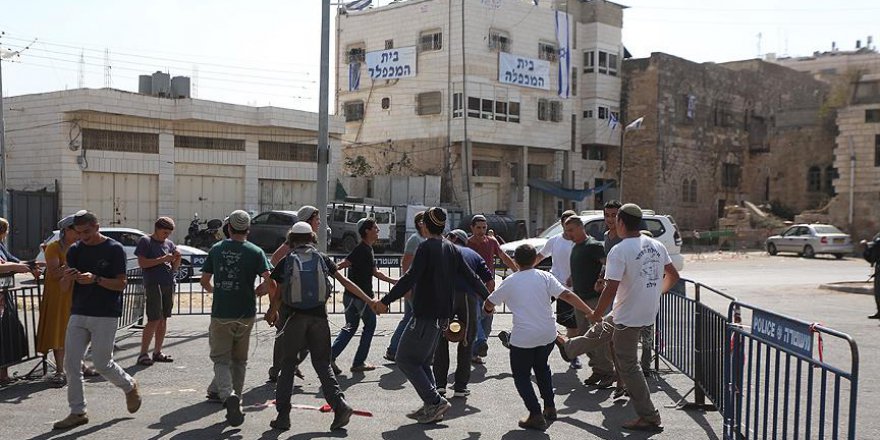 Yahudi yerleşimciler el kadar çocuklara saldırdı