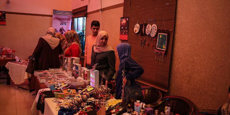 Gazze'de 'Annem Filistin' sergisi