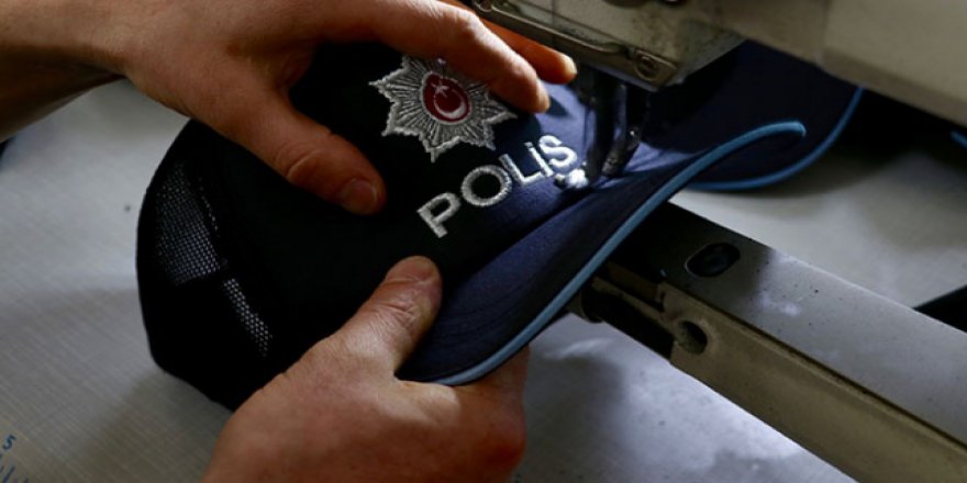 Trabzon, polislerin yeni şapkalarını üretiyor