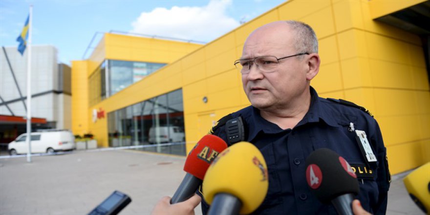 Sığınmacı döven şahsı göç bakanı yaptılar!