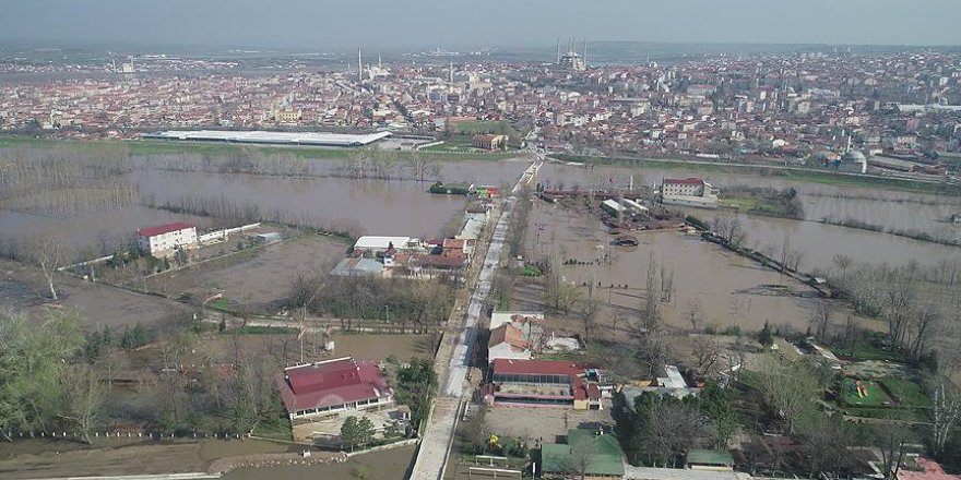 Meriç'te 'kırmızı alarm' seviyesi düşürüldü