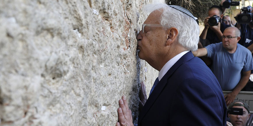 ABD'nin İsrail Büyükelçisinden Mahmud Abbas'a 'seni deviririz' tehdidi