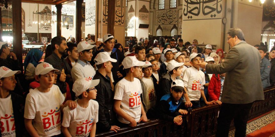 'Biz Anadoluyuz Projesi' kapsamında 110 öğrenci Bursa'yı gezdi