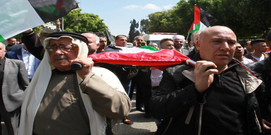 Nablus kentinde İsrail protestosu