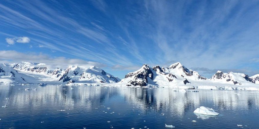 Antarktika'da deniz altı buzul erimesi alarm veriyor