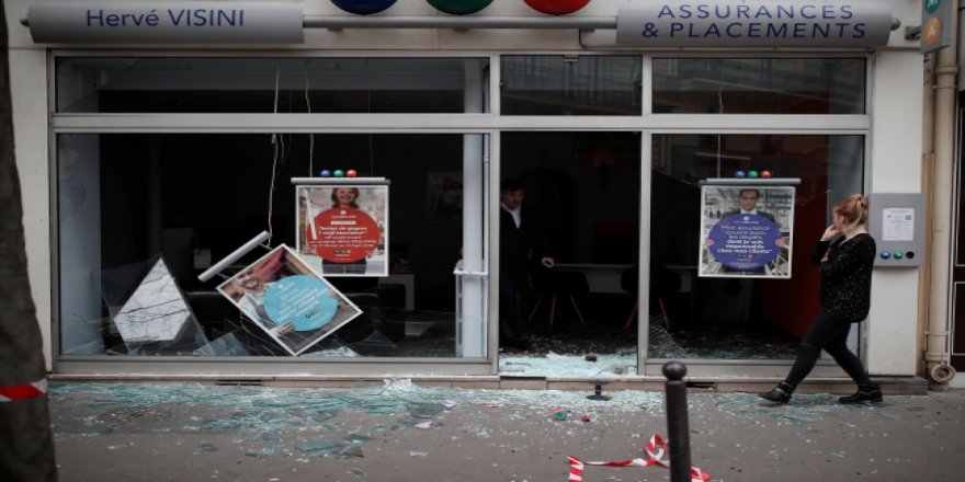 Fransız Üniversiteleri de greve katıldı