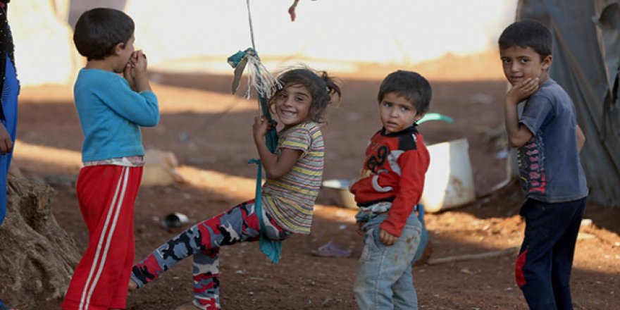 Suriyeli mülteci çocuklar için binlerce yeni okul yaptırılacak