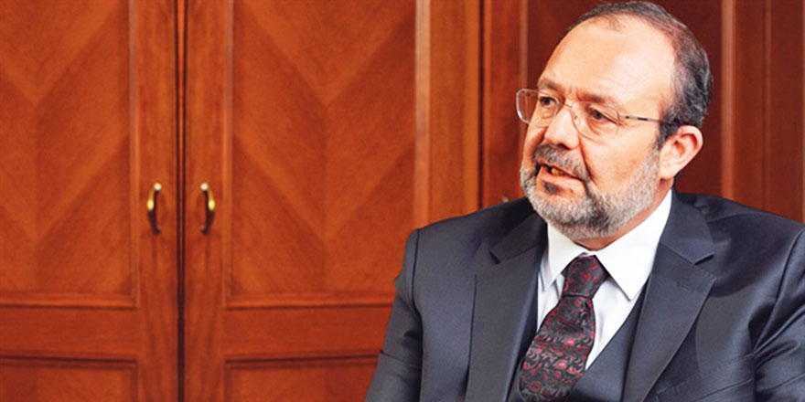 Müslümanların sürekli İslamafobi üzerinde durması doğru değil