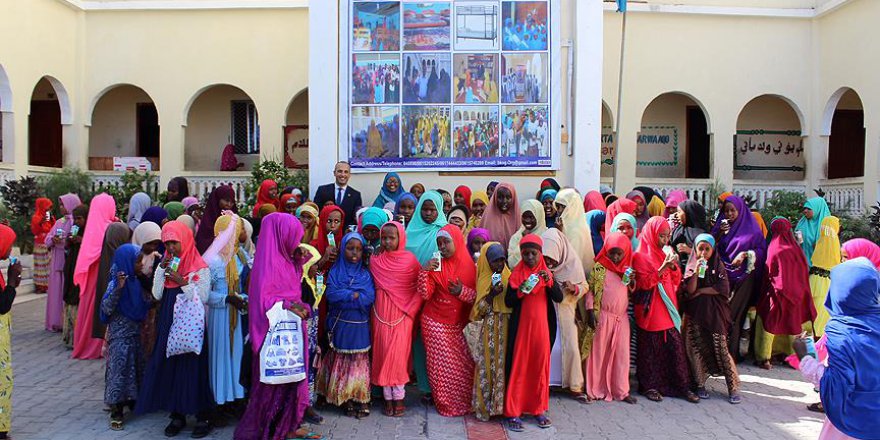 Somali'deki bir okulda Türkçe yabancı dil olarak müfredata girdi