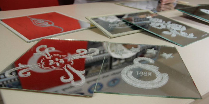 Ayna süsleme sanatı Düzce'de hayat buluyor
