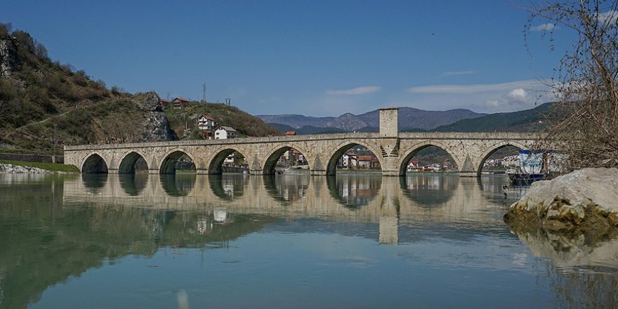 Mimar Sinan'ın Drina Köprüsü 5 asırdır ayakta