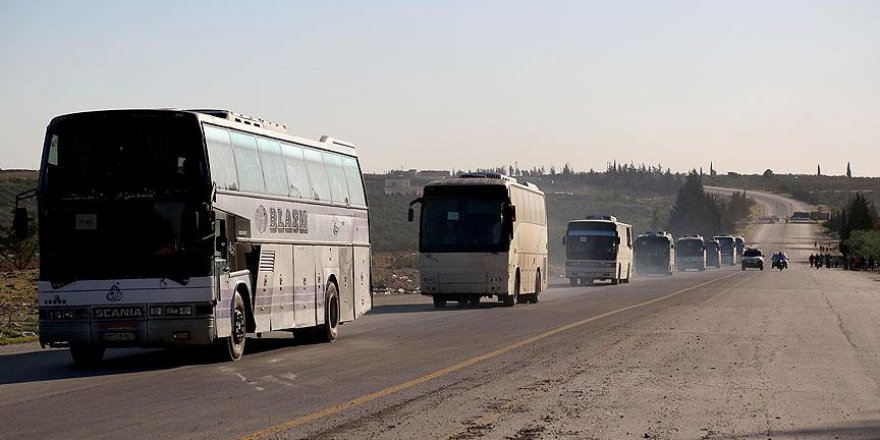 Siviller Duma'dan tahliye ediliyor