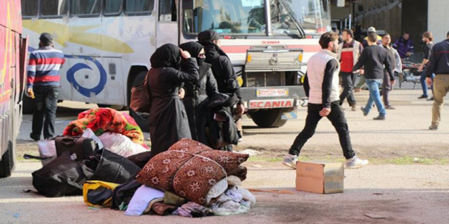"İdlib'de çatışmalar sürerse iki milyon kişi Türkiye sınırına akın edebilir"