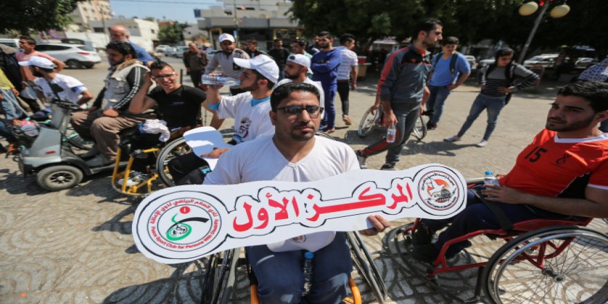 Filistinli engelliler İsrail hapishanelerindeki Filistinli hasta mahkumlar için yarıştı