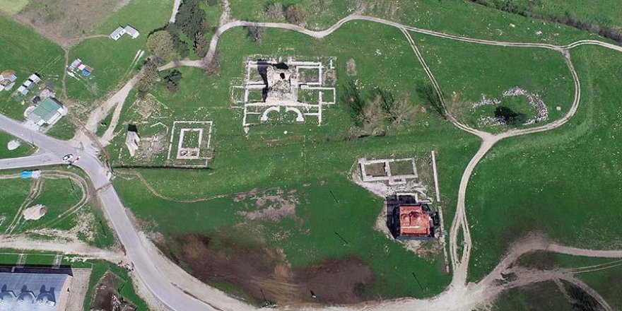 Fatih'in fethe çıktığı saray ören yeri oluyor