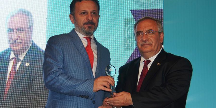 Mehmetçik'e 'İnsanlık Ölmedi' ödülü