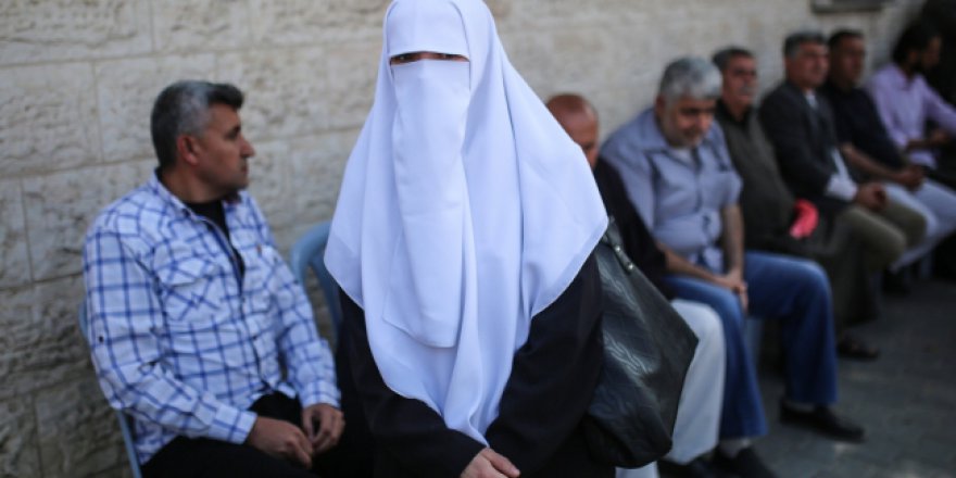 İşgalci İsrail'den Filistinli mahkumlara ziyaret yasağı