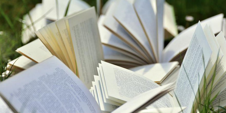 Ankaralı futbolseverlerden kitap kampanyası
