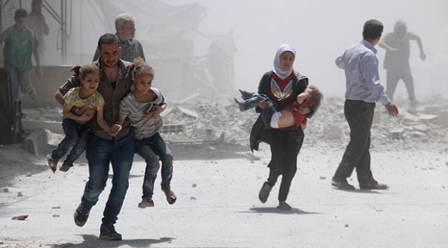 Esed, muhalif bölgelere daha yoğun saldırıyor