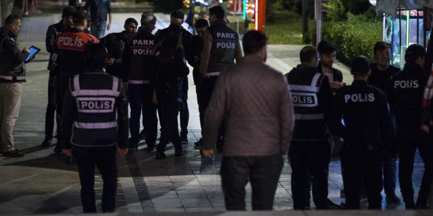 Emniyet'ten parklarda asayiş uygulaması